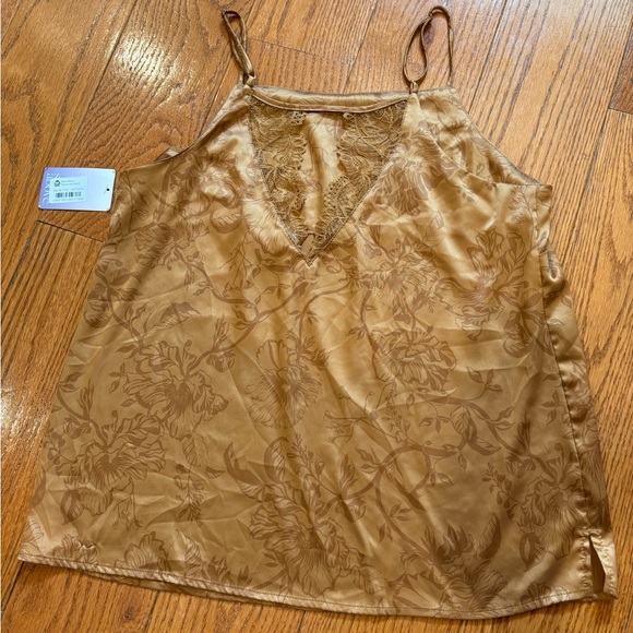 NWT Stars Above Silky Gold Tan Sleep Top Cami with Lace Detailing / S - Picture 1 of 4
